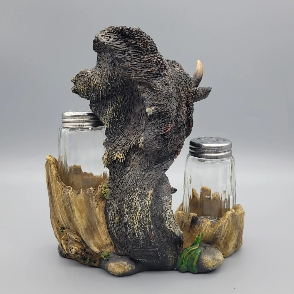 American Bison Buffalo Salt and Pepper Shaker Set Rustic Lodge‎ by DWK Decor